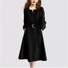 Light luxury temperament, V-neck design, slim fit dress, women's autumn and winter new style, lace up waist cinching, slimming A-line skirt